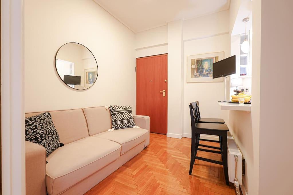 Syntagma Square, 60Sqm Dream Suite Ateny Zewnętrze zdjęcie