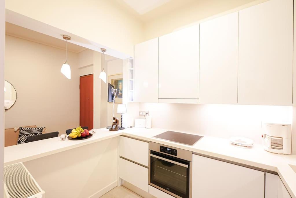 Syntagma Square, 60Sqm Dream Suite Ateny Zewnętrze zdjęcie